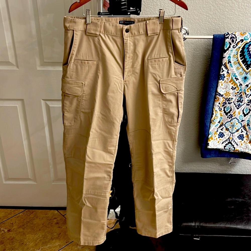 5.11 tactical tan pants excellent condition pants used very minimal usage.